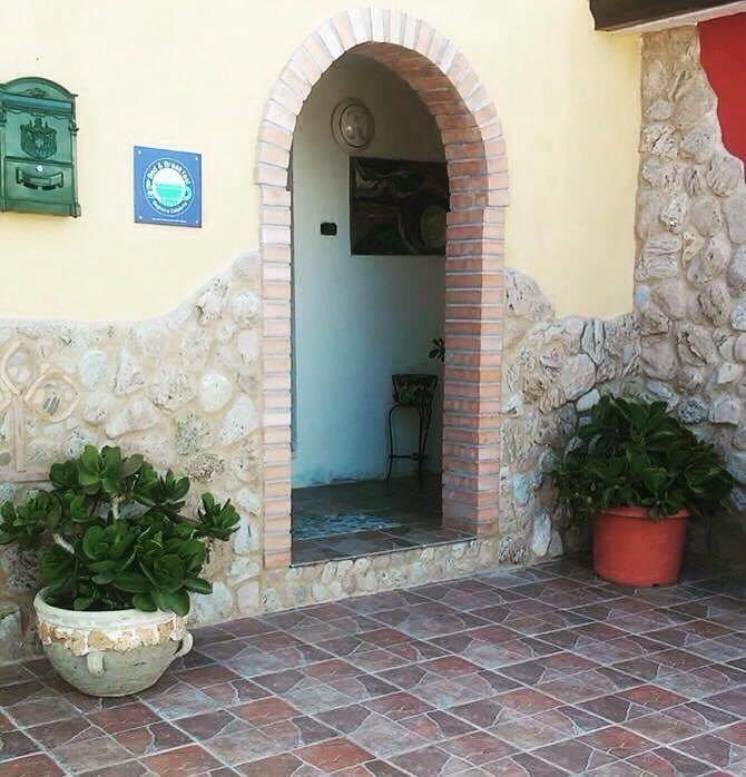 B&B Mare Calabria Capo Colonna Buitenkant foto